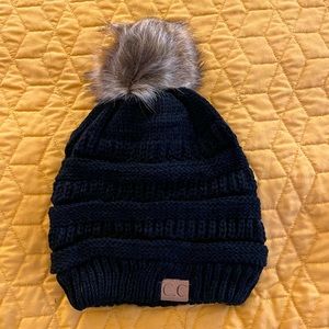 CC beanie Pom Pom